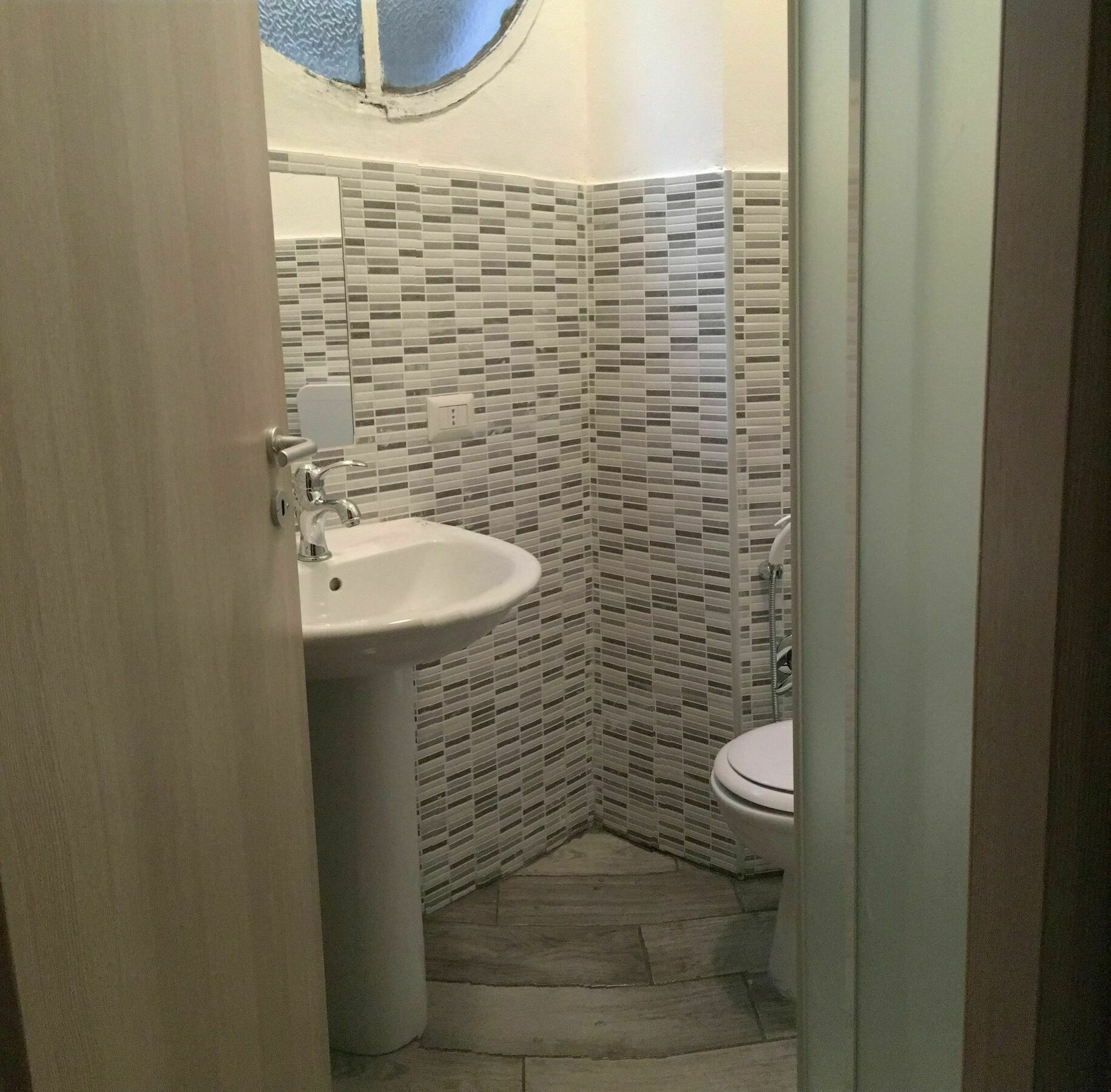 Soperga Guesthouse มิลาน ภายนอก รูปภาพ